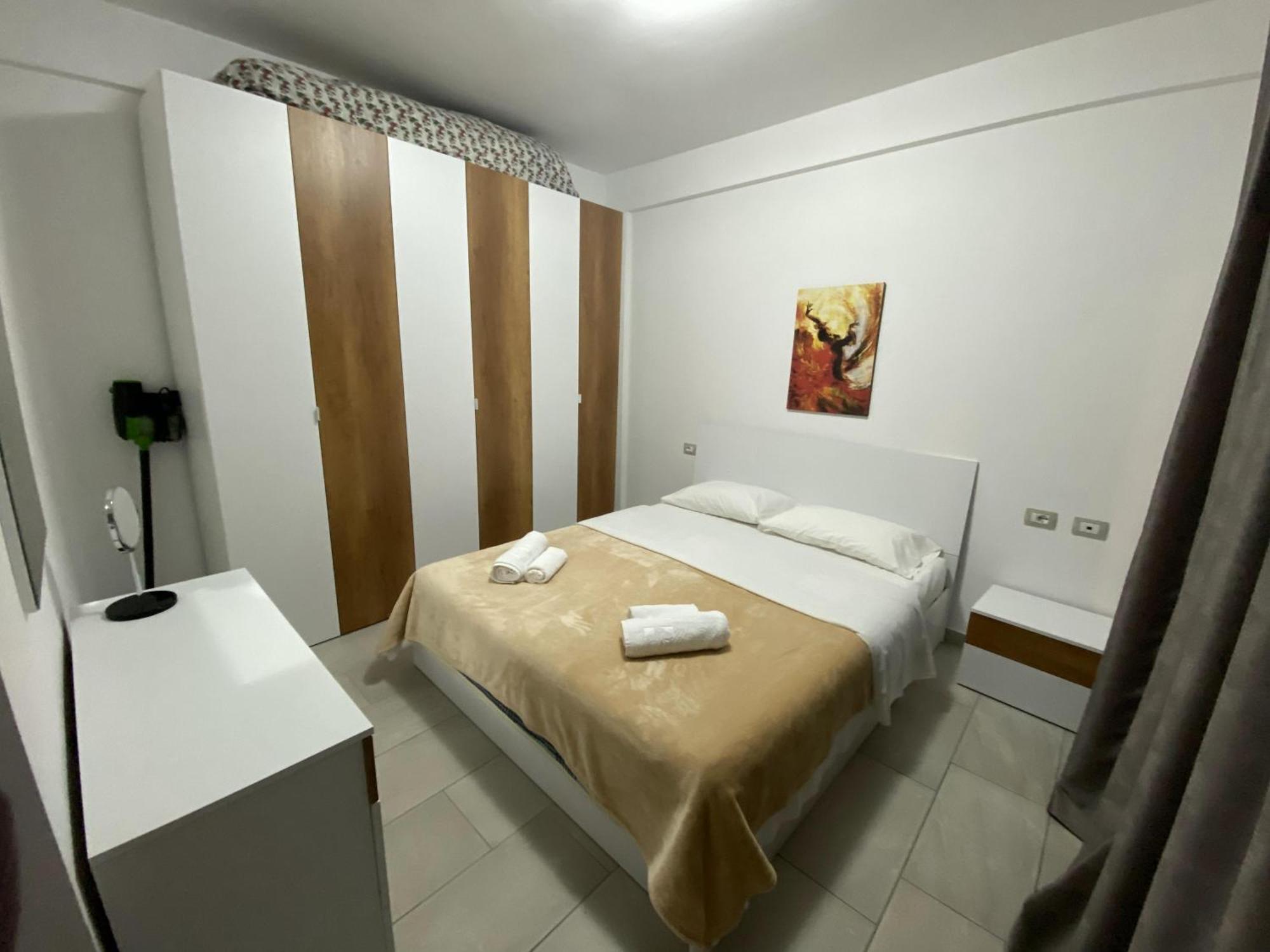 Aquamarine Apartments 1, Vlorë エクステリア 写真