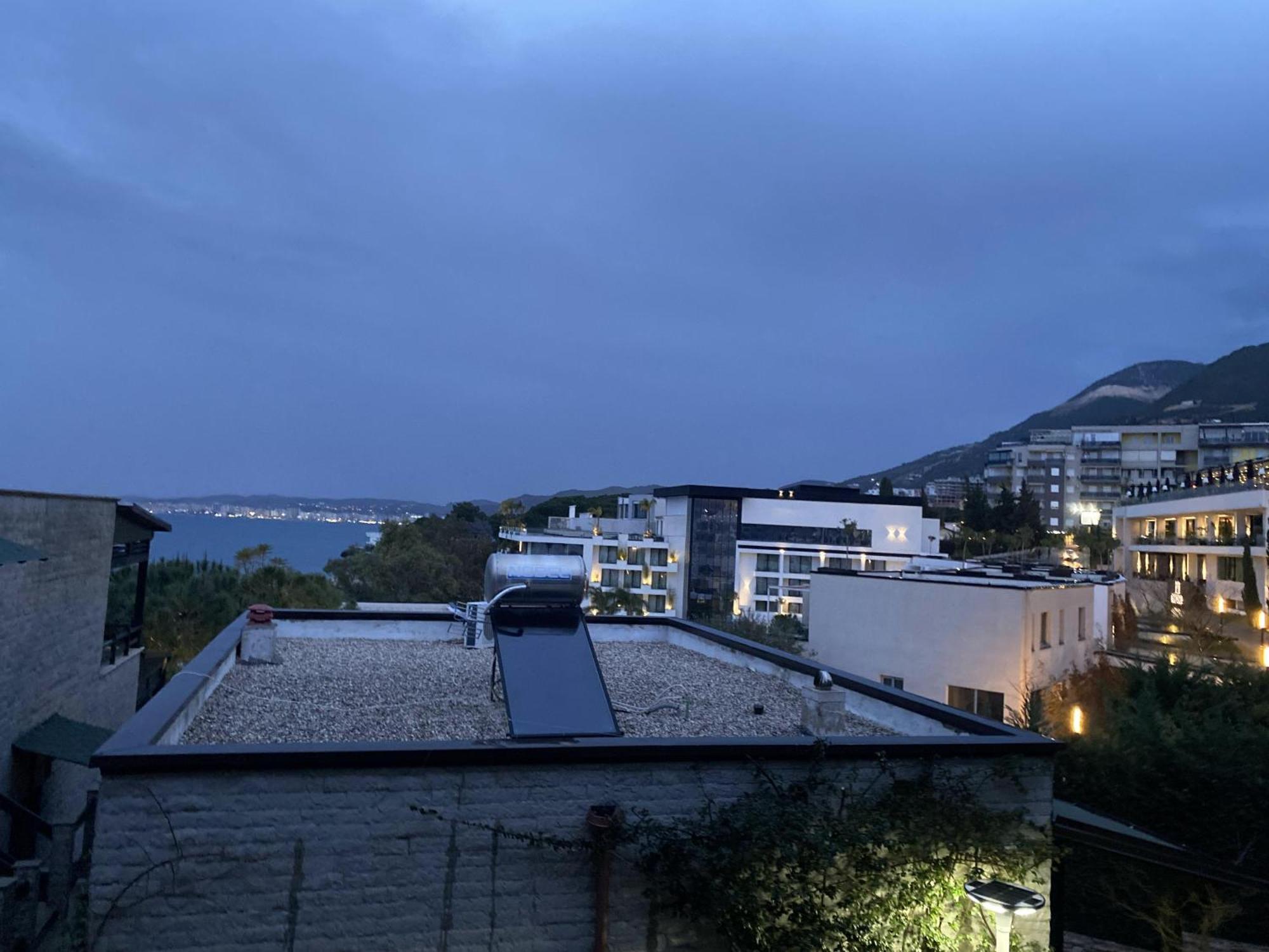 Aquamarine Apartments 1, Vlorë エクステリア 写真